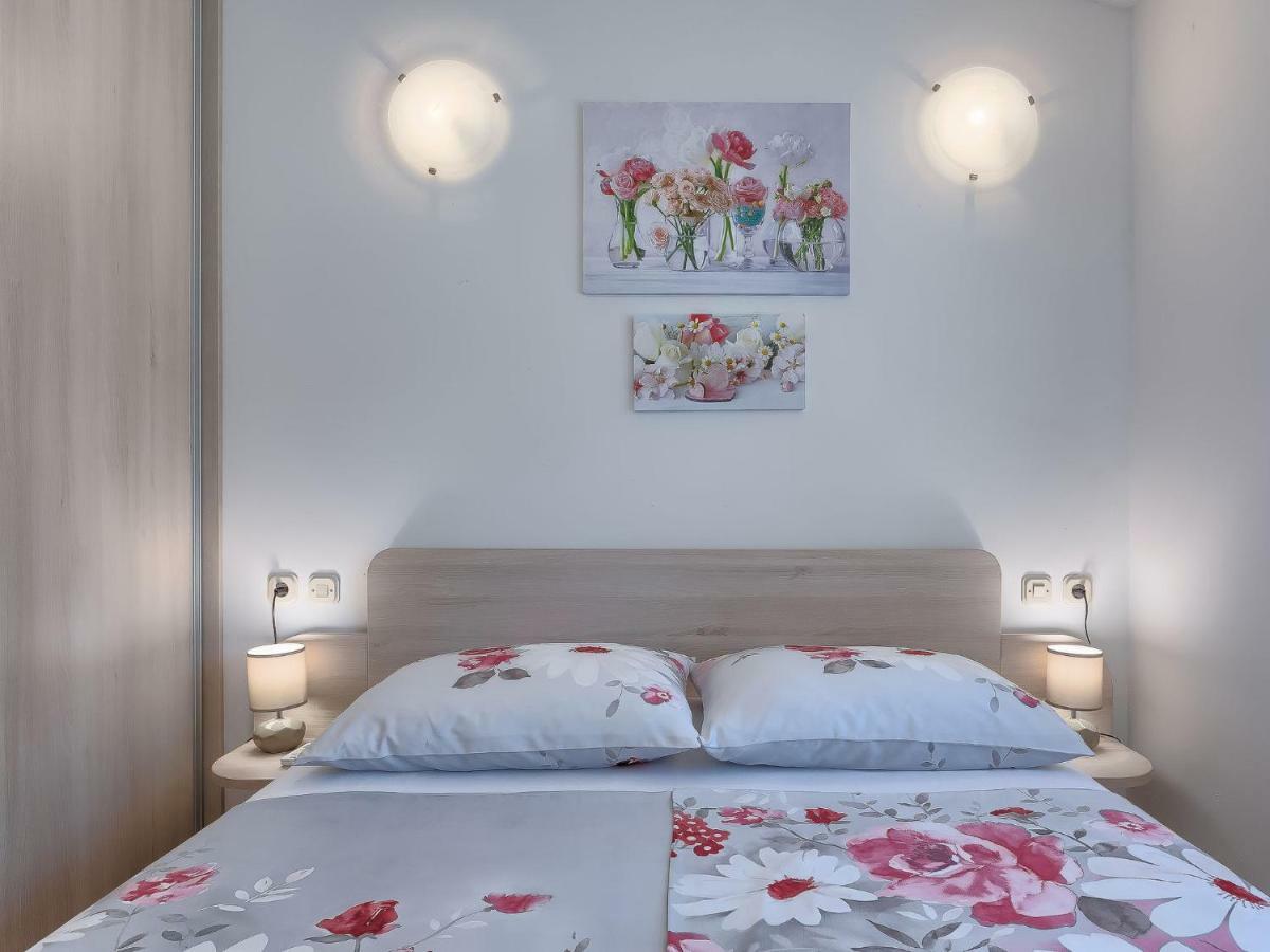 Holiday Home Country House D&D By Interhome Πούλα Εξωτερικό φωτογραφία
