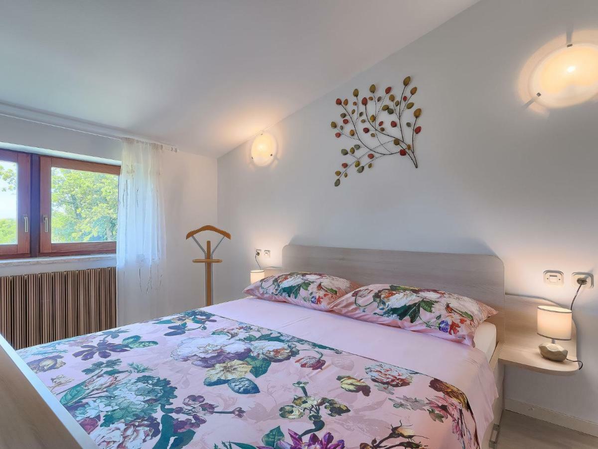 Holiday Home Country House D&D By Interhome Πούλα Εξωτερικό φωτογραφία